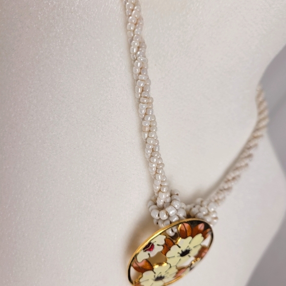 Vintage Japanese Lotus Beaded String Chocker Necklace - Picture 2 of 4